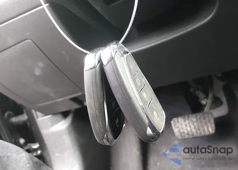 2024 Chevrolet Trax Fwd Lt z USA, uszkodzony, nr VIN KL77LHE27RC197191